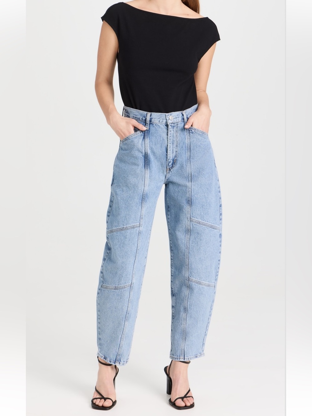 Agolde Mara High-Rise Barrel-Leg Light Wash Jeans Size 27 Curved Baggy Relaxed